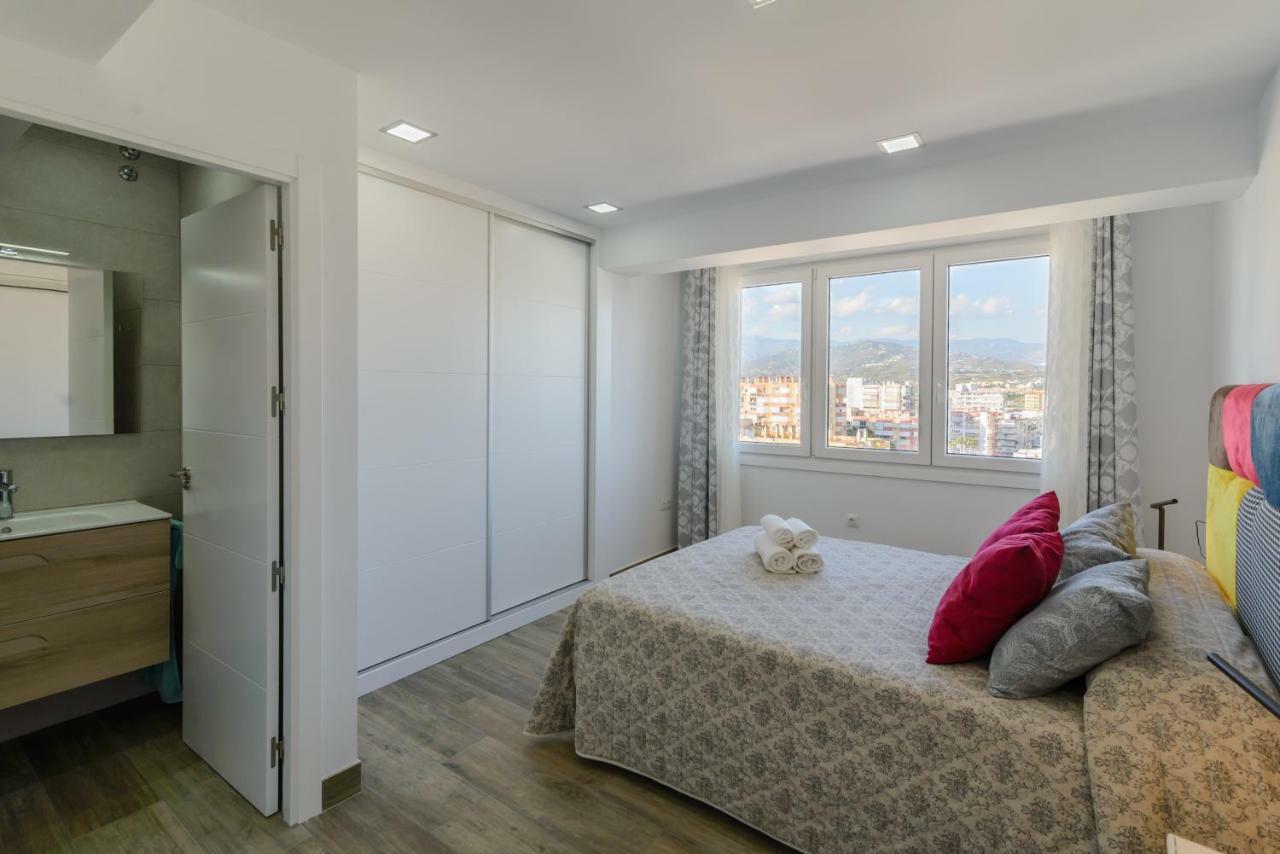 Atico Con Vistas Espectaculares Al Mar Apartman Torre Del Mar Kültér fotó