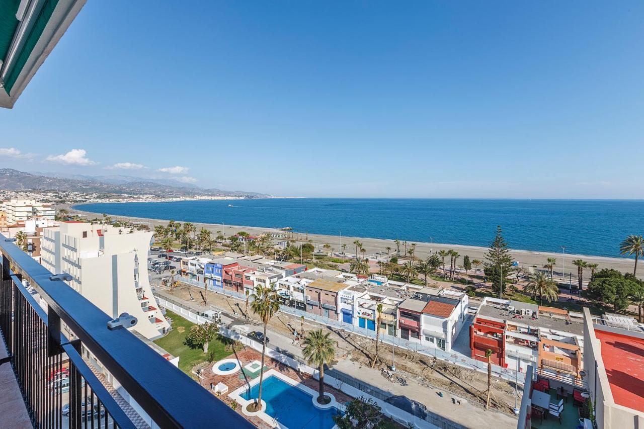 Atico Con Vistas Espectaculares Al Mar Apartman Torre Del Mar Kültér fotó